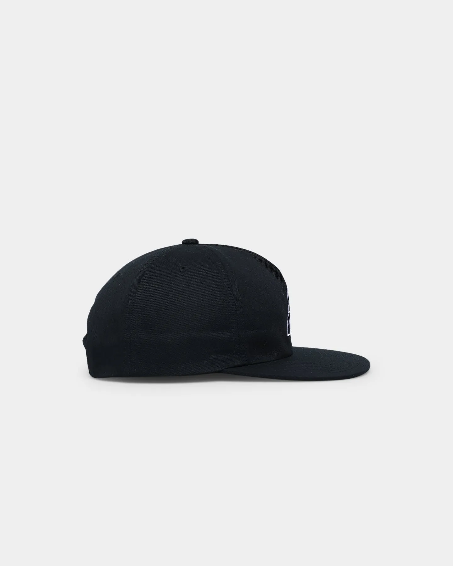 HUF Essential Unstructured TT Snapback Black