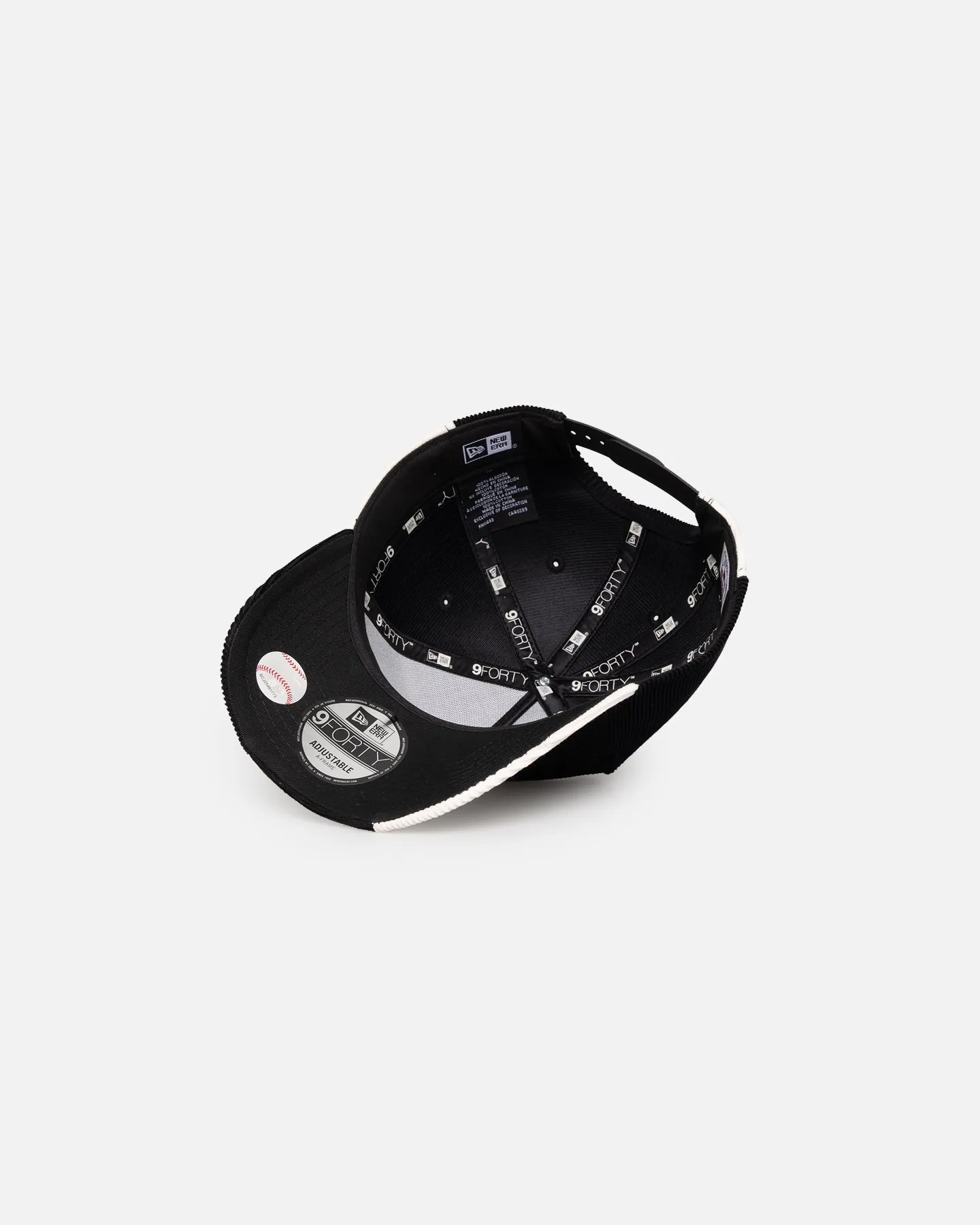 New Era Chicago White Sox 'Patchwork Corduroy' 9FORTY A-Frame Snapback Black/Cream